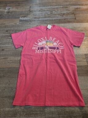 Prairie mountain small womens pink tee new with tags